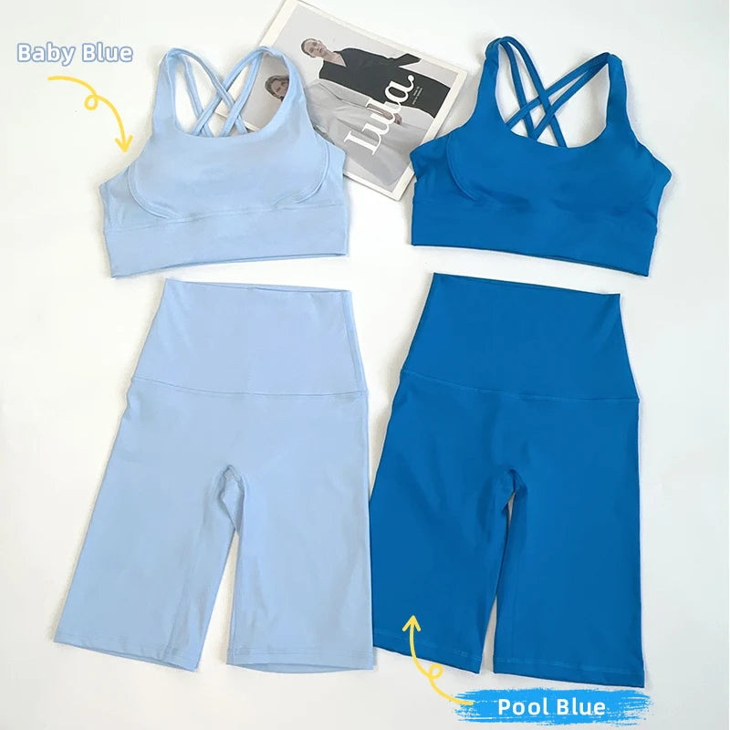 2pc Women's Workout Set – Cross-Back Bra & Shorts