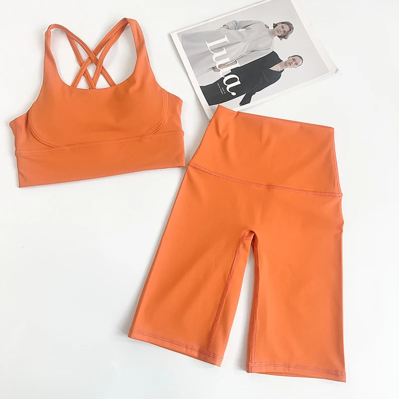 2pc Women's Workout Set – Cross-Back Bra & Shorts